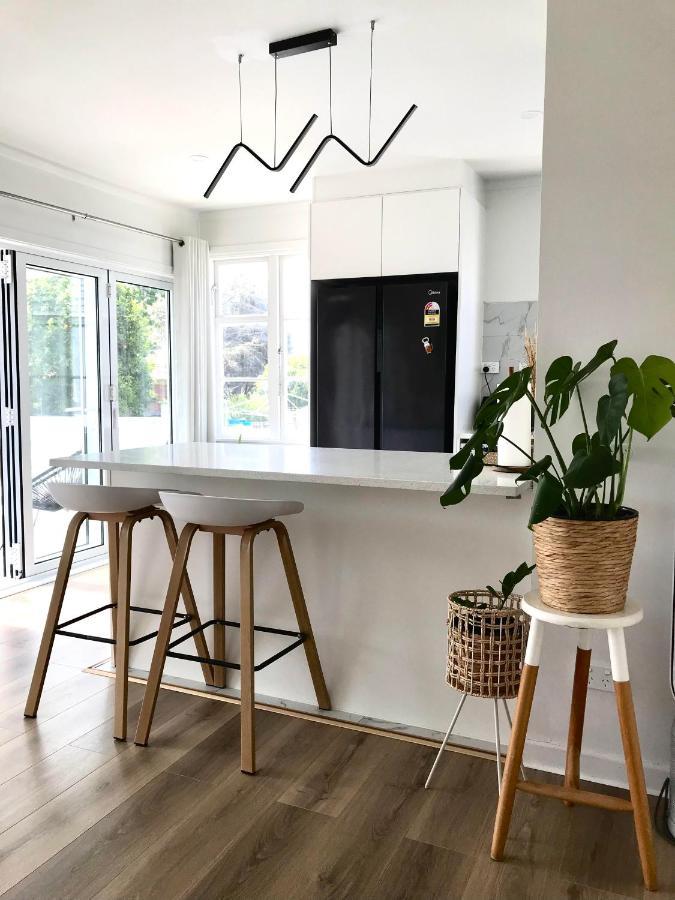 אוקלנד Bright & Comfy Stay In Newly Renovated Home With Parking מראה חיצוני תמונה